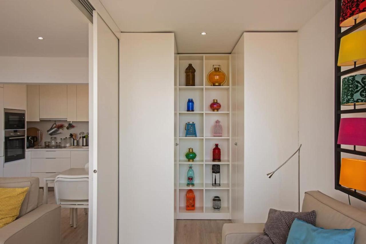 Magnificent 1 Bedroom Apartment With Views Over The Ocean コスタ・ダ・カパリカ エクステリア 写真
